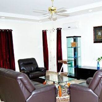 Vasantha Valley Transit House, Hyderabad 4